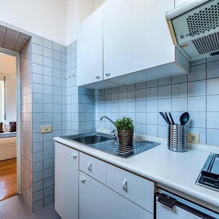 Elegance- Spanish Steps Apartment Rom
